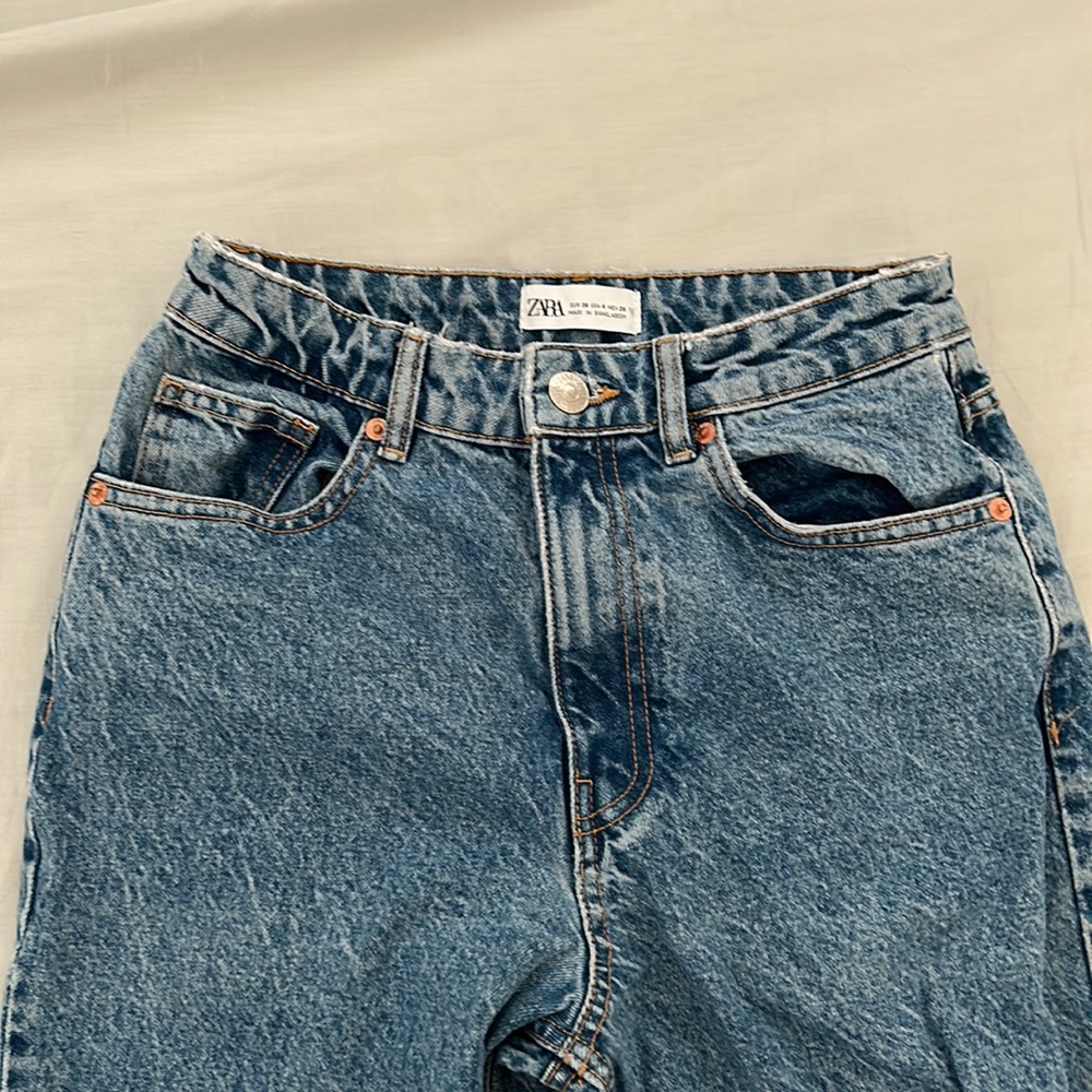 Zara Straight Leg High Waisted Blue Jeans